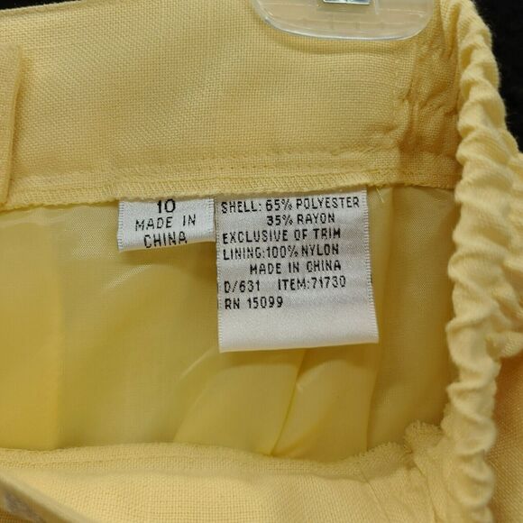 Executive Collection women's suits Yellow Size 10 Polyester Jacket And Skirt - Picture 16 of 16